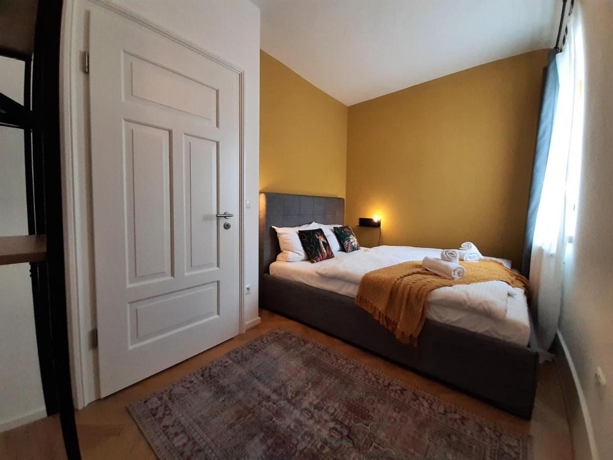 Apartment 4-6 Personen I 80Qm I Altstadt I Dachterasse I Parkplatz Straubing Exterior photo